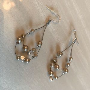 Pretty & Light Earrings
